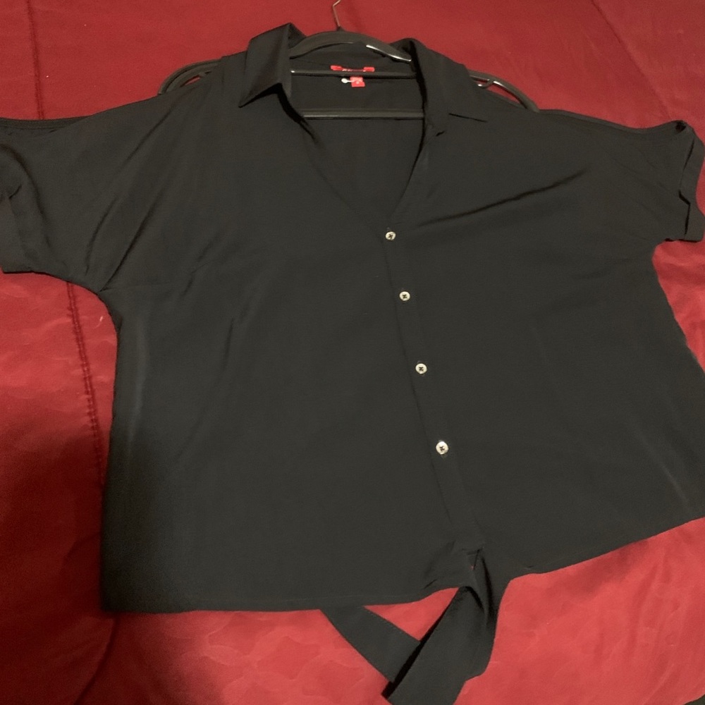 GUESS Top